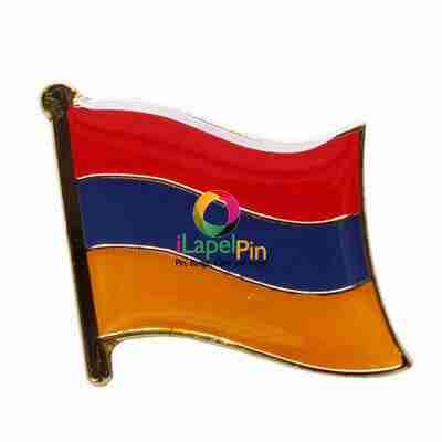 zinc alloy gold flag badges suppliers - iLapelpin.com 2
